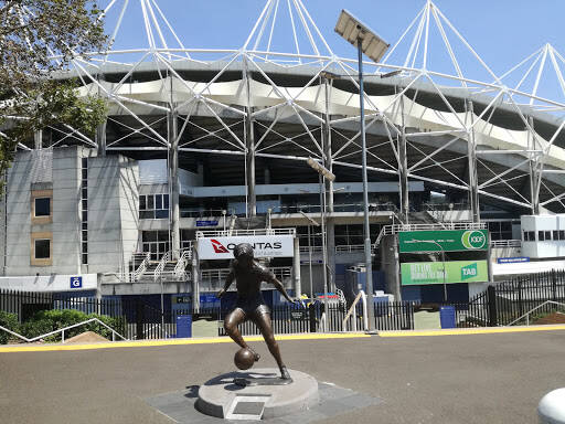 bank Allianz Stadium
