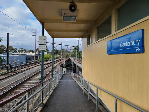 bank Canterbury Station