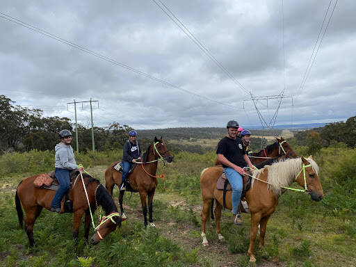 bank Canyonleigh Trails
