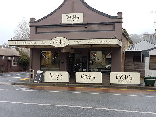 bank D&M’S Bakery Cafe.