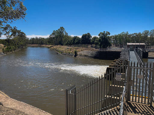 bank Goulburn-Murray Water Goulburn Weir Office