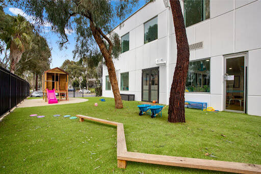 bank Greenwood Burwood East