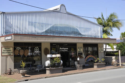bank Heaths Old Wares, Collectables, Industrial Antiques