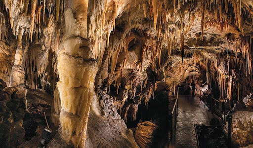 bank Jillabenan Cave