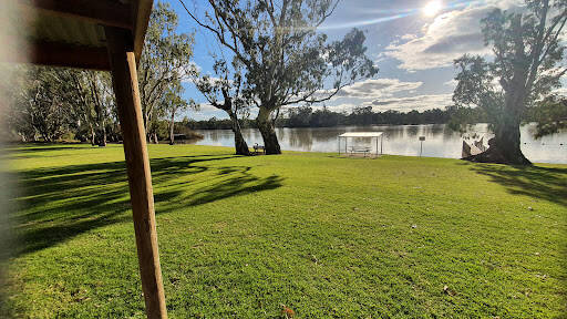 bank Len White Reserve