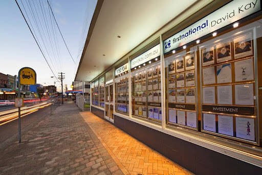 bank Lj Hooker Belmore
