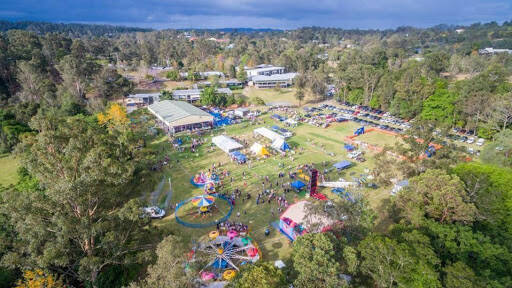 bank Pullenvale State School