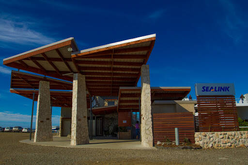 bank Sealink Ferry Terminal - Penneshaw