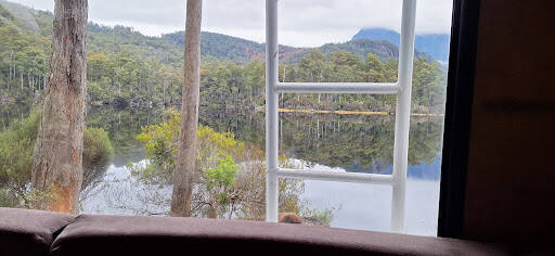 bank Stirling Inlet