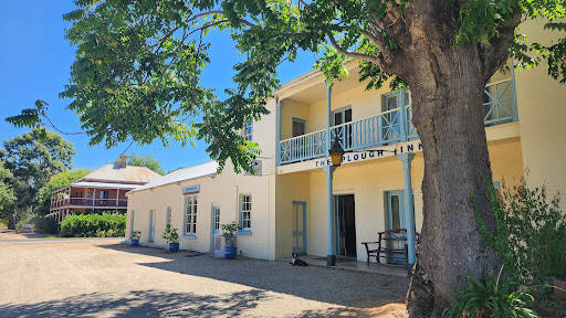 bank The Plough Inn Tarrawingee