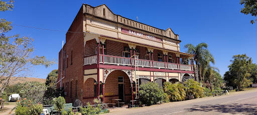 bank Thorps Building Heritage Tea Room And Treasures