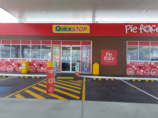 bank United Petroleum Bethania (Pie Face)