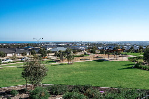 bank Vista, Seaford Heights
