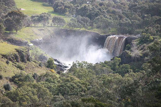 bank Wannon Falls